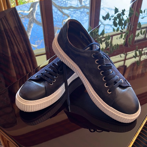 Men’s leather and suede navy sneaker - Picture 1 of 6